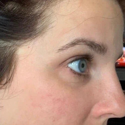 Dana, 29